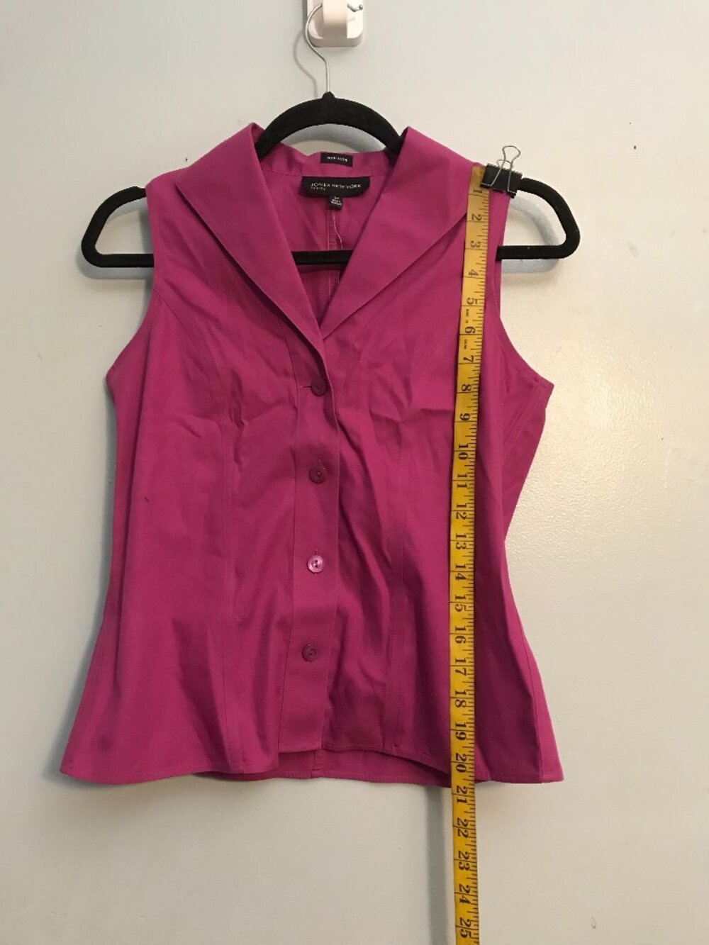 Jones New York Petite Sleeveless Button Down Blouse Pink Hibiscus 2P NWT